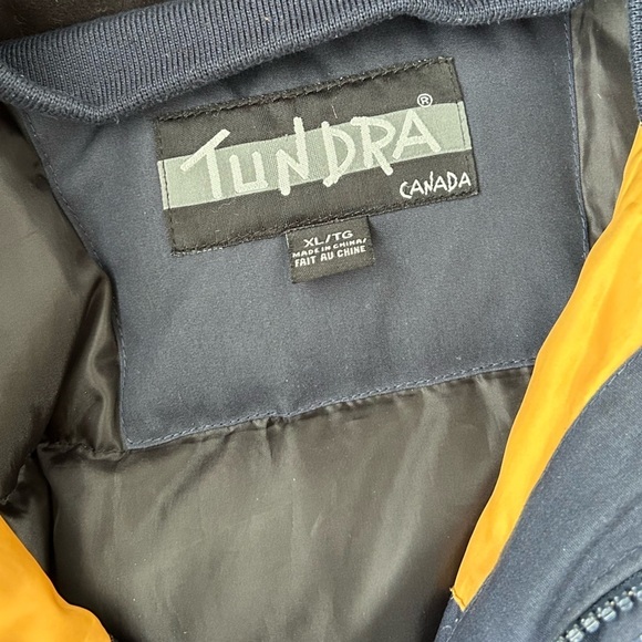Tundra Canada Heavyweight Winter Jacket - Picture 10 of 15